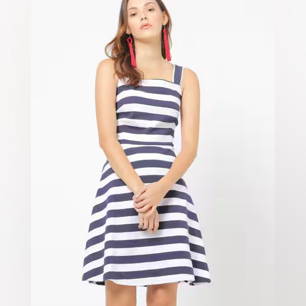 Tommy Hilfiger - Navy & White Striped Midi Dress - Size 0